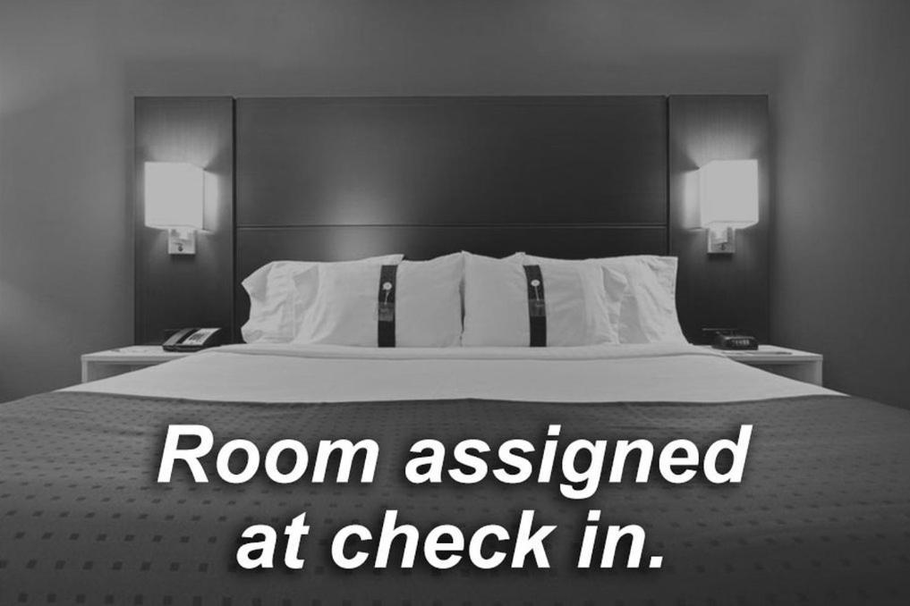 Holiday Inn Express Mccomb By Ihg Экстерьер фото